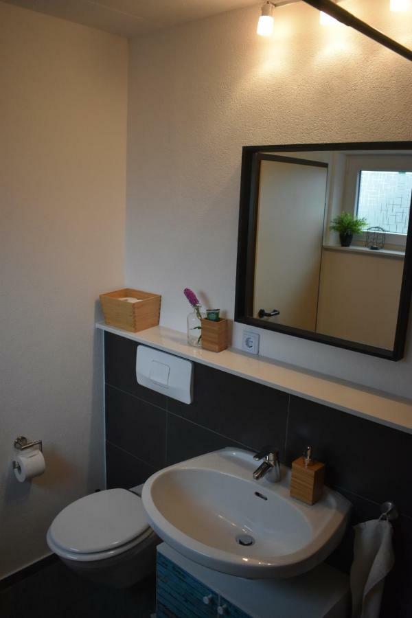Schoene Einzimmer Wohnung Zwischen Bodensee Und Allgaeu Neukirch  Εξωτερικό φωτογραφία